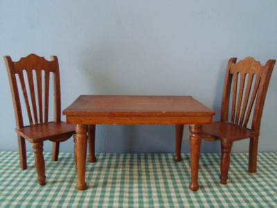 Antique Doll Furniture on Antique Doll Furniture German  Dining Table   Chairs Completed